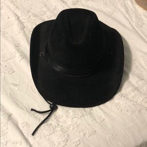 Black cowboy hat